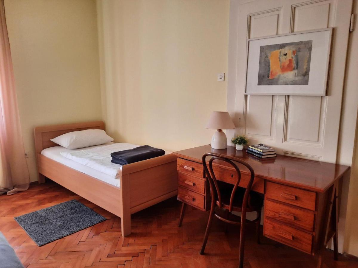 Appartamento Apartman Soda Ogulin Esterno foto