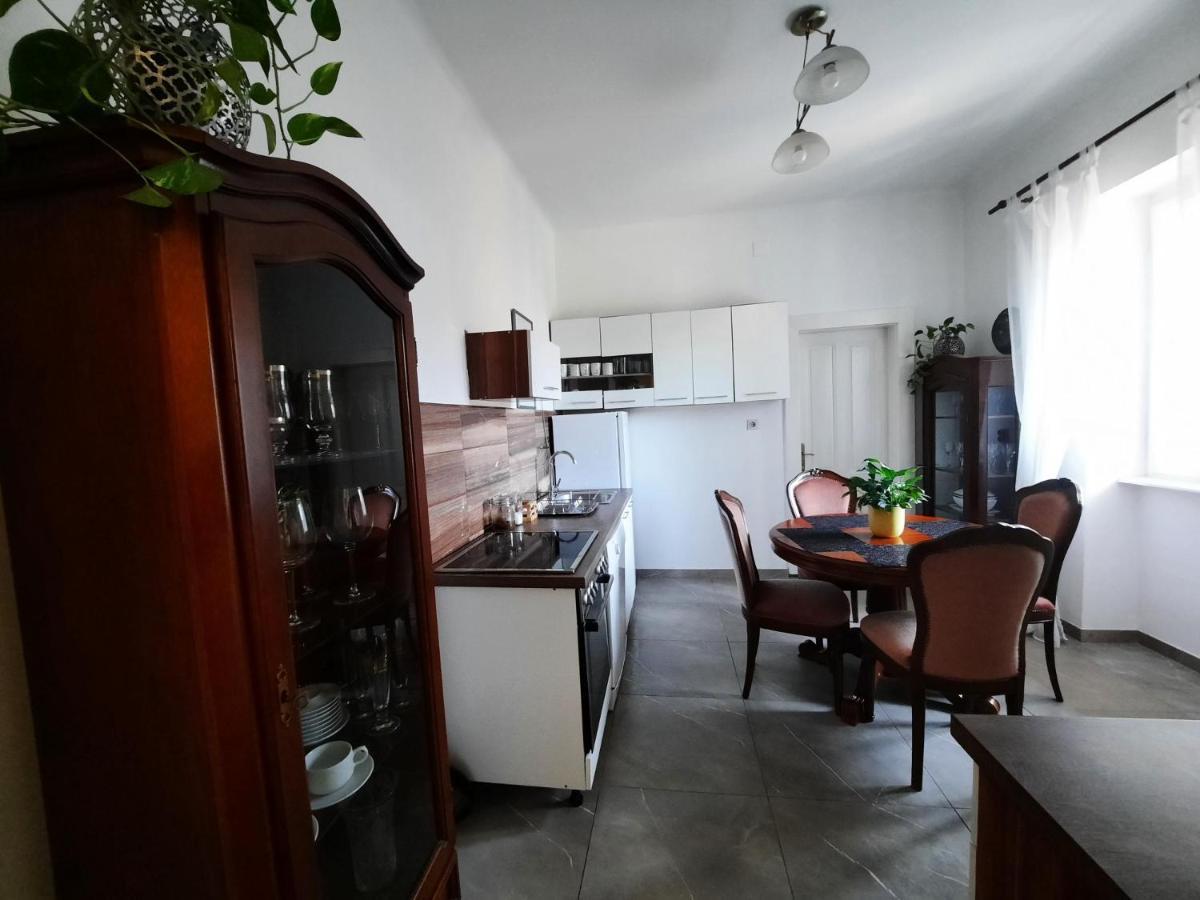 Appartamento Apartman Soda Ogulin Esterno foto